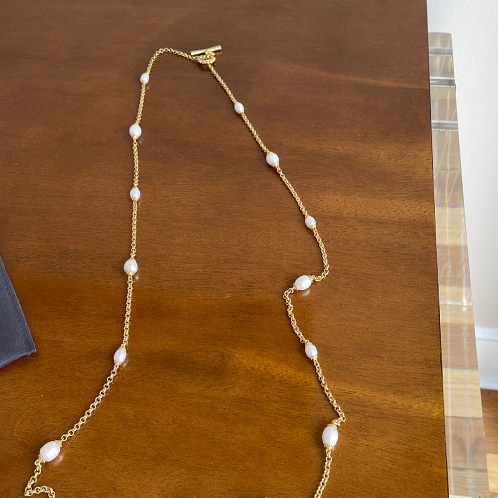 New Julie Voss gold necklace with oval pearl staions; 18” long when clasped